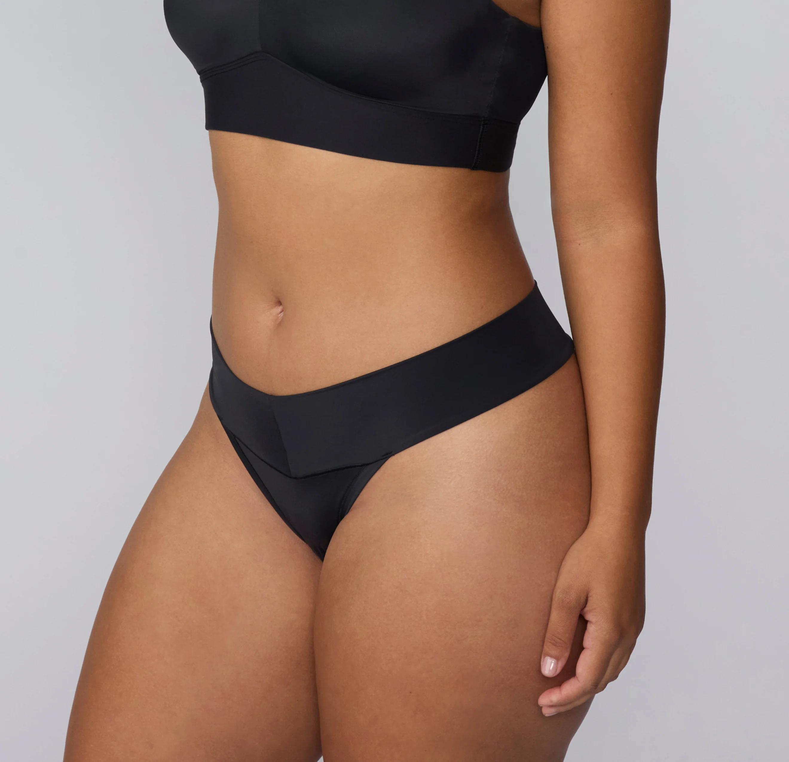 Bliss Low Rise Thong - Black - Image 3
