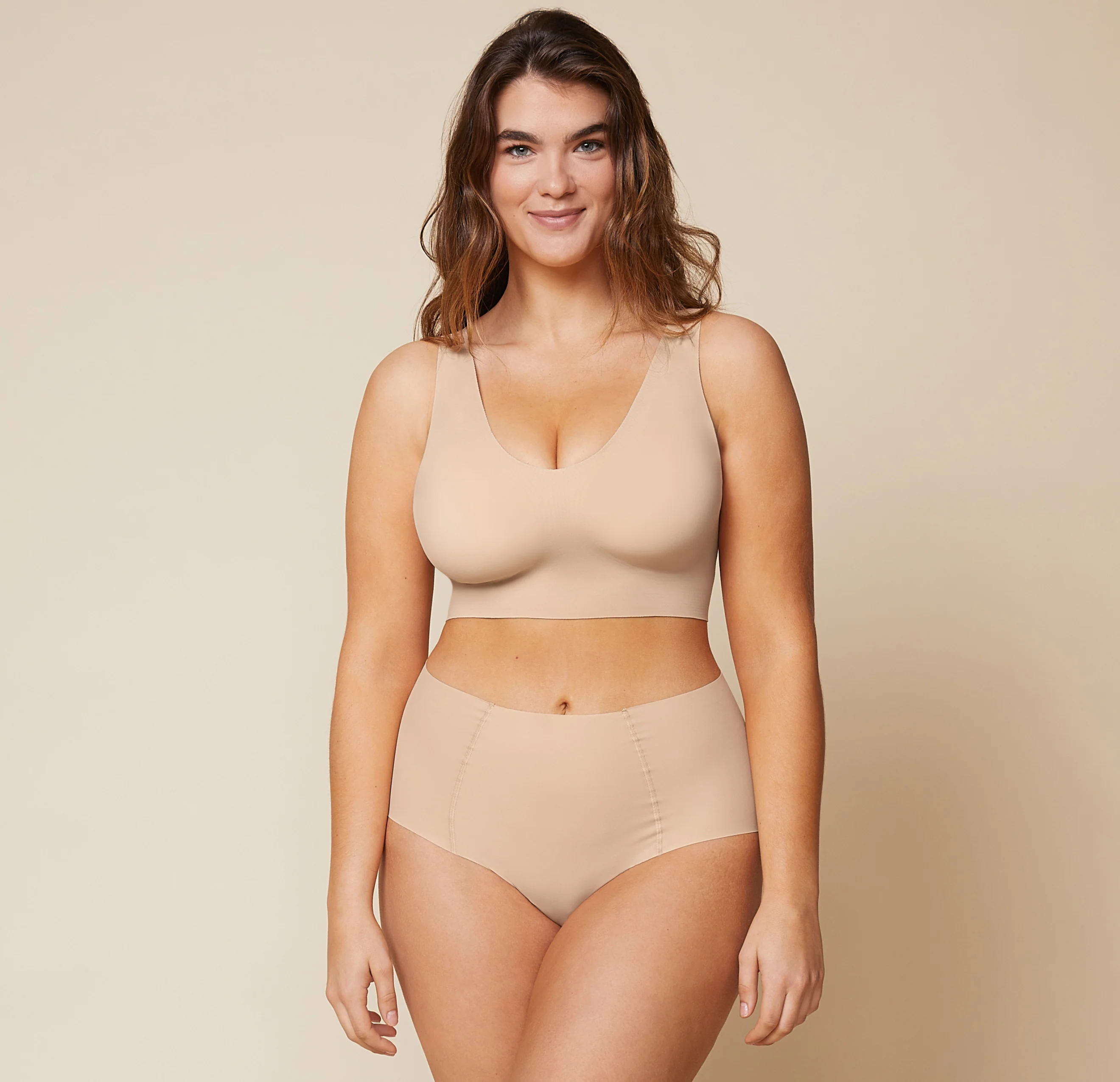 Bliss Sleek Lined Bralette - Black - Image 5