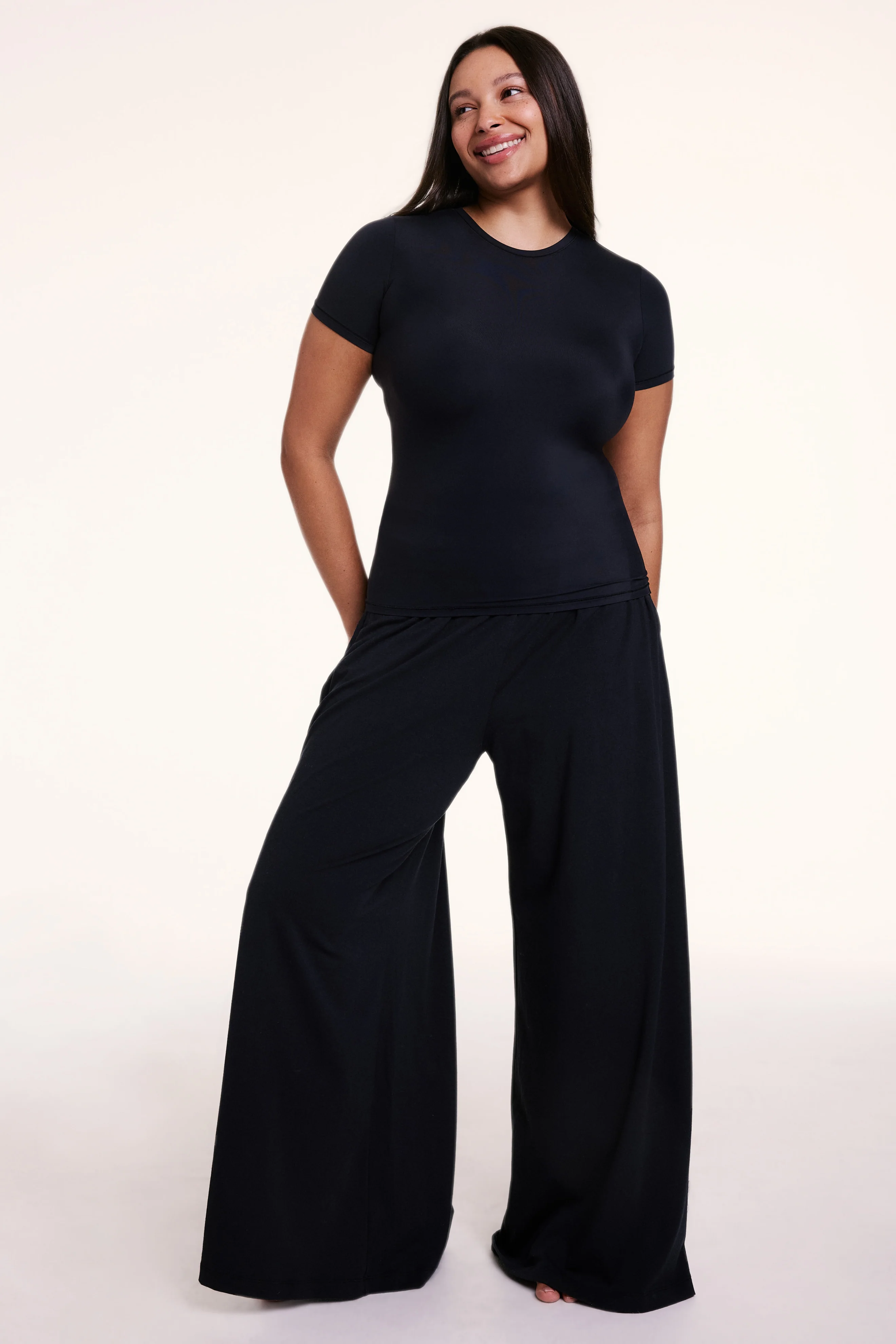 Bliss T-Shirt - Black - Image 4