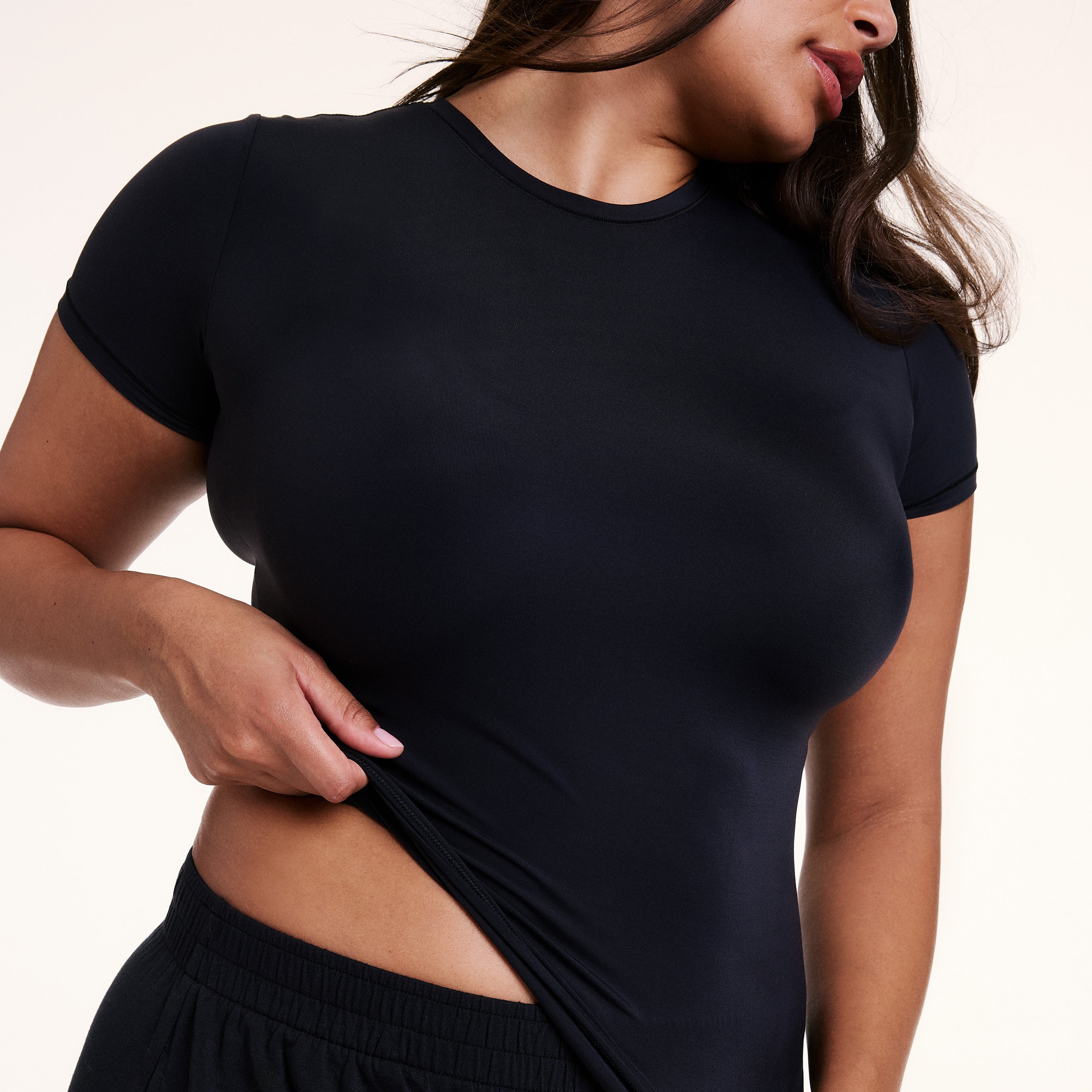 Bliss T-Shirt - Black - Image 5