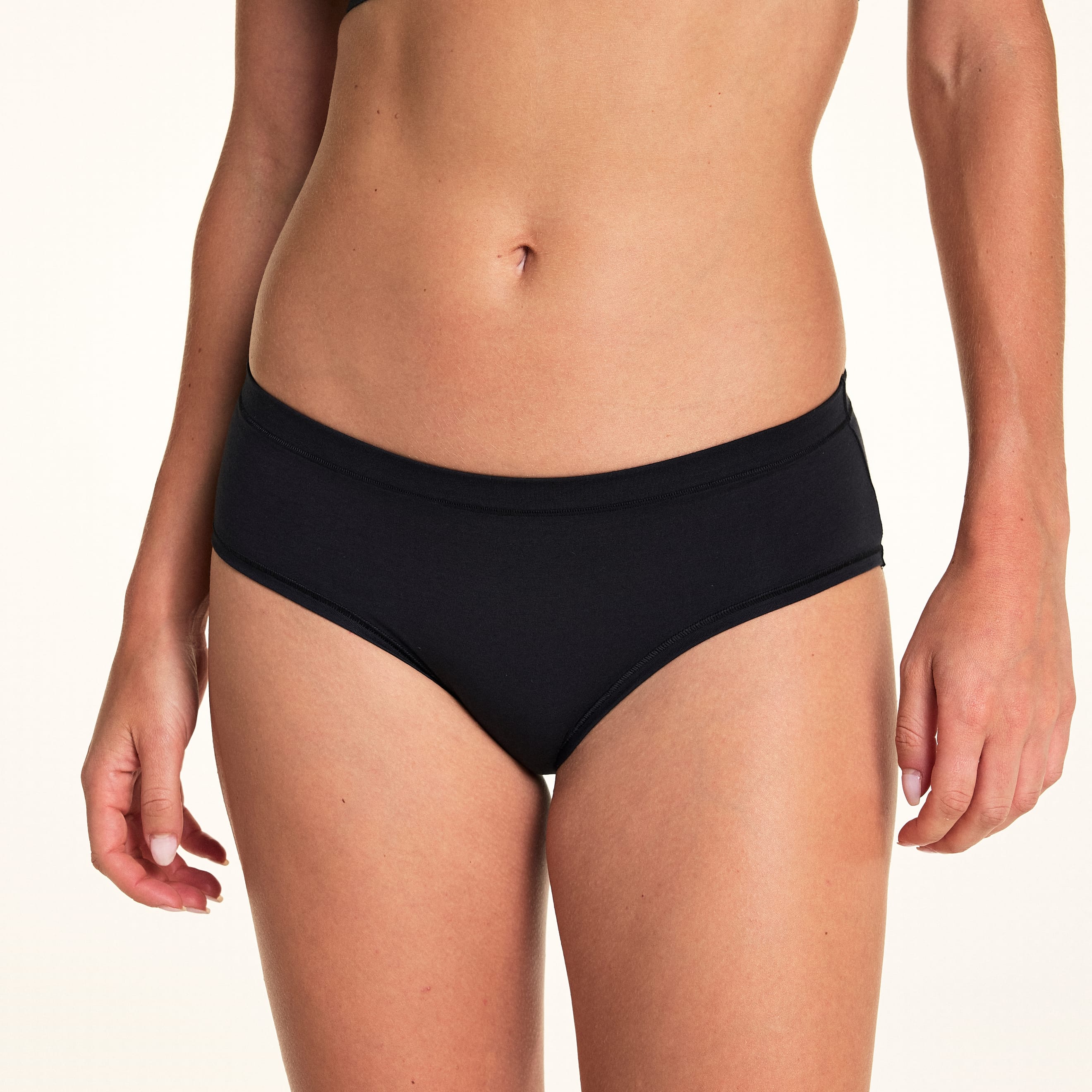 Cloud Cotton Hiphugger - Black - Image 7
