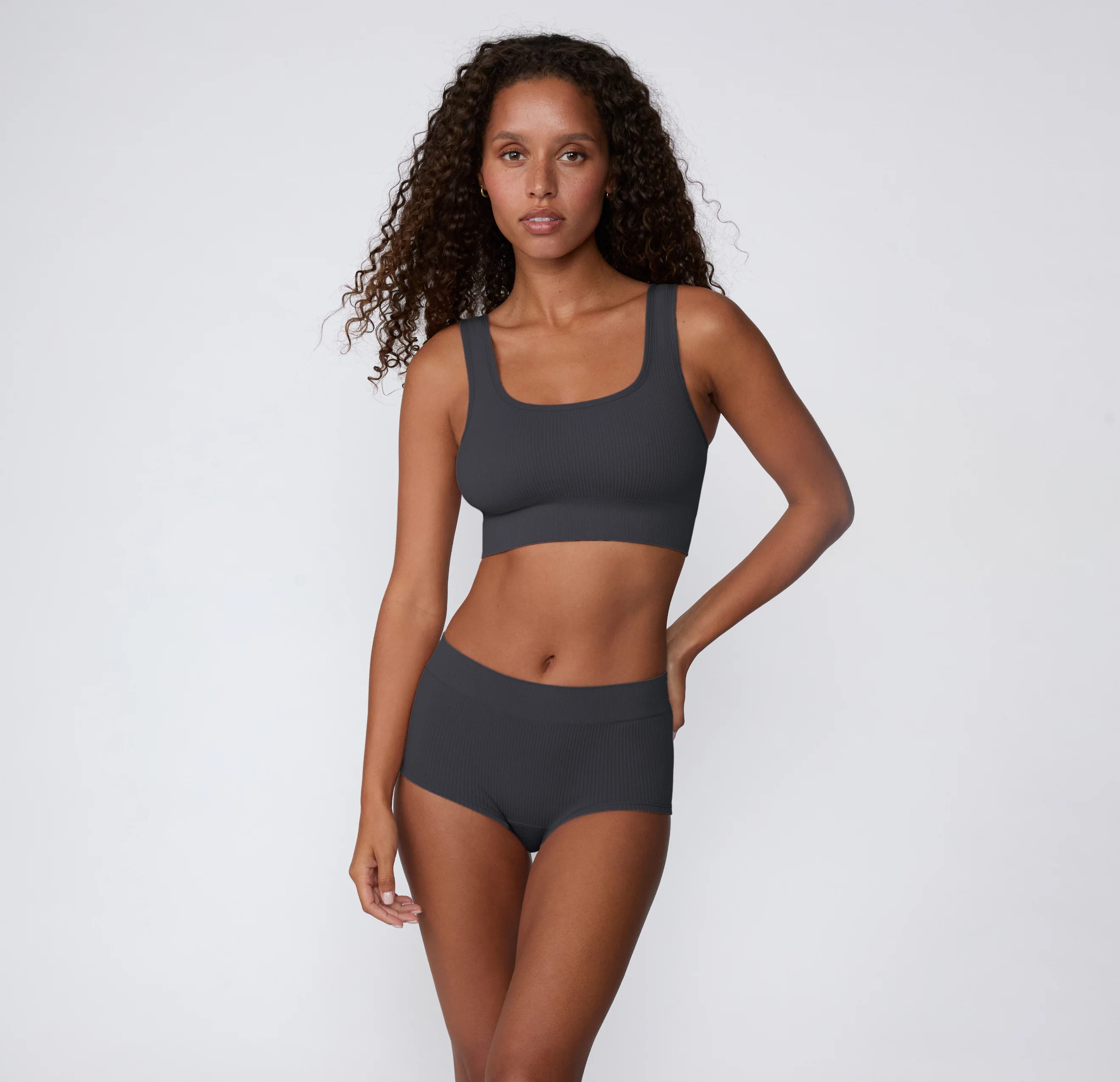 Ribbed Seamless Scoop Bralette - Charcoal - Image 3