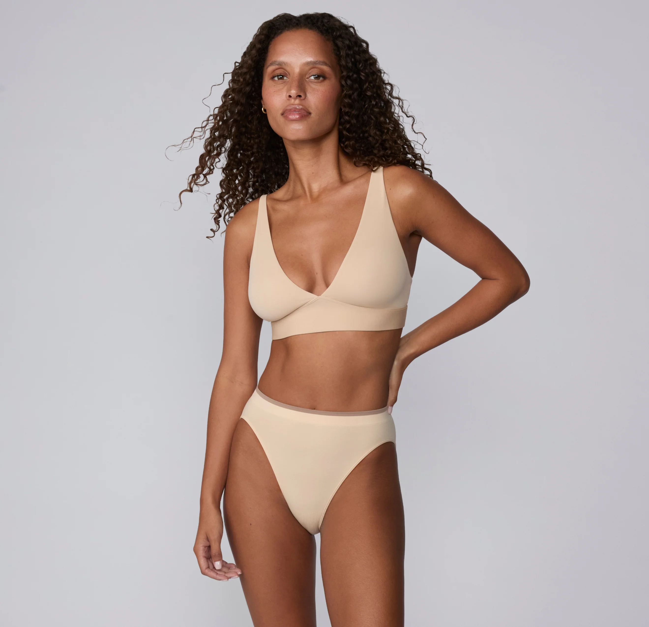 Smooth Seamless Brief - Beige - Image 4