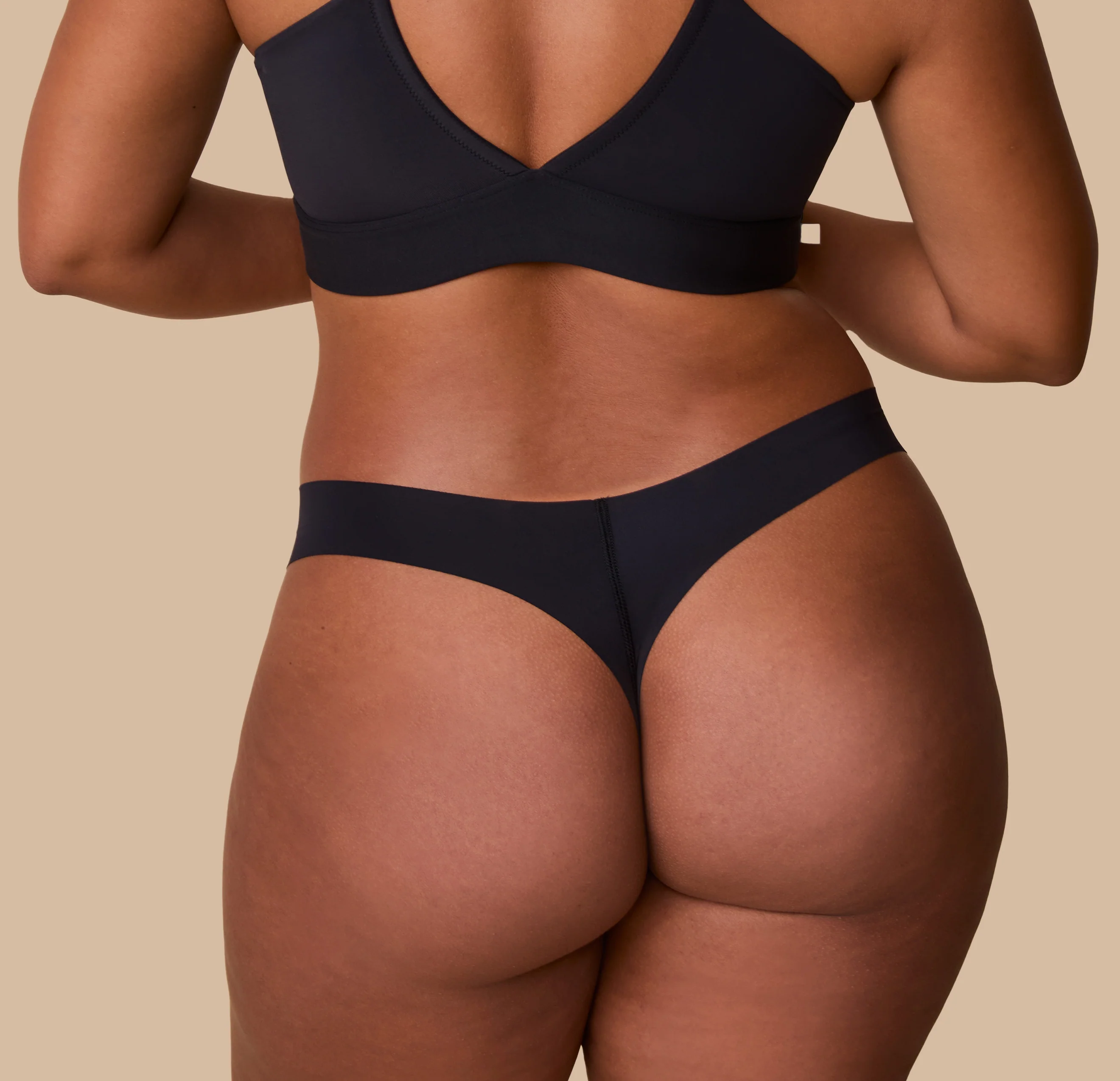 No-Show Thong - Black - Image 4